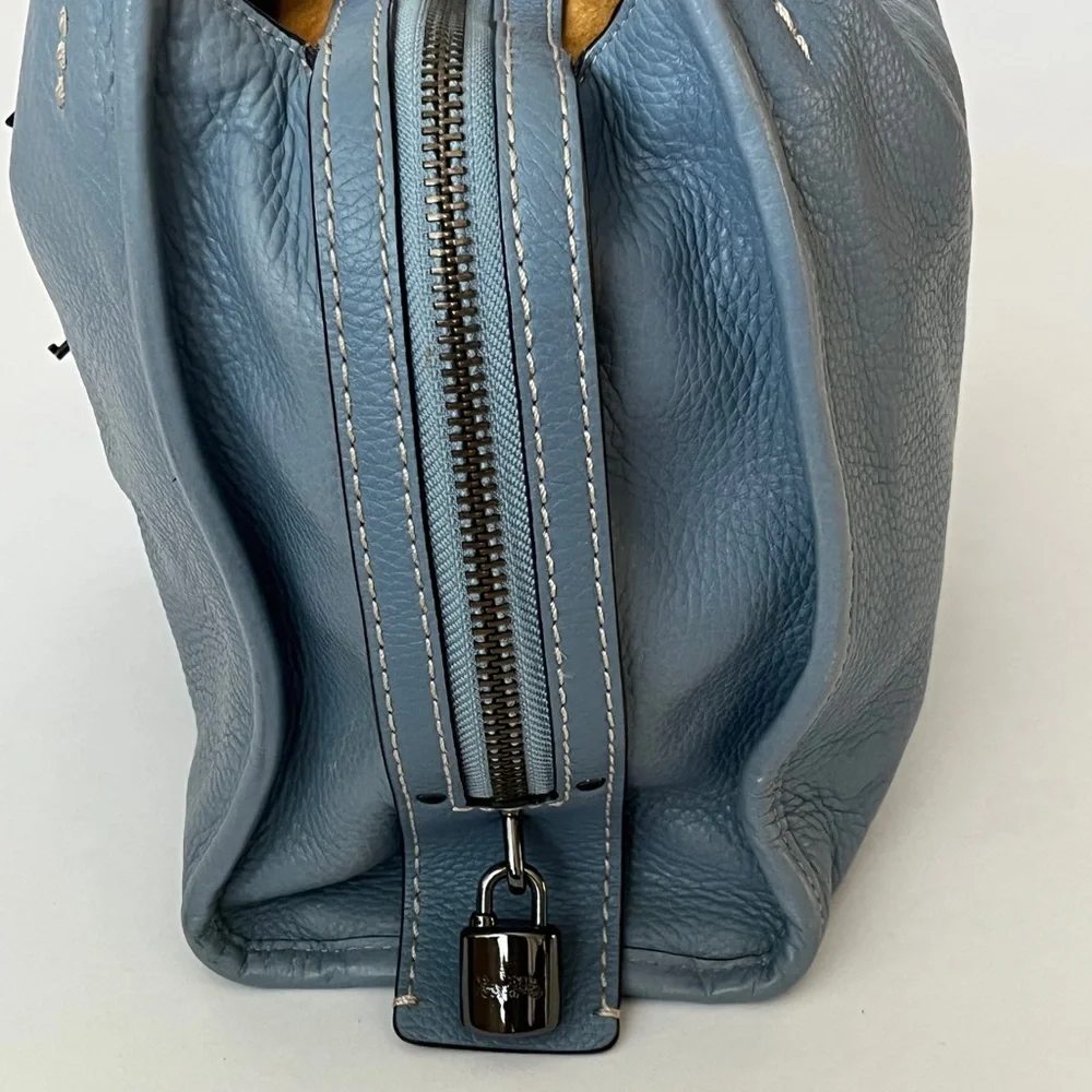 Coach sz 30 first generation Rogue satchel collectors piece